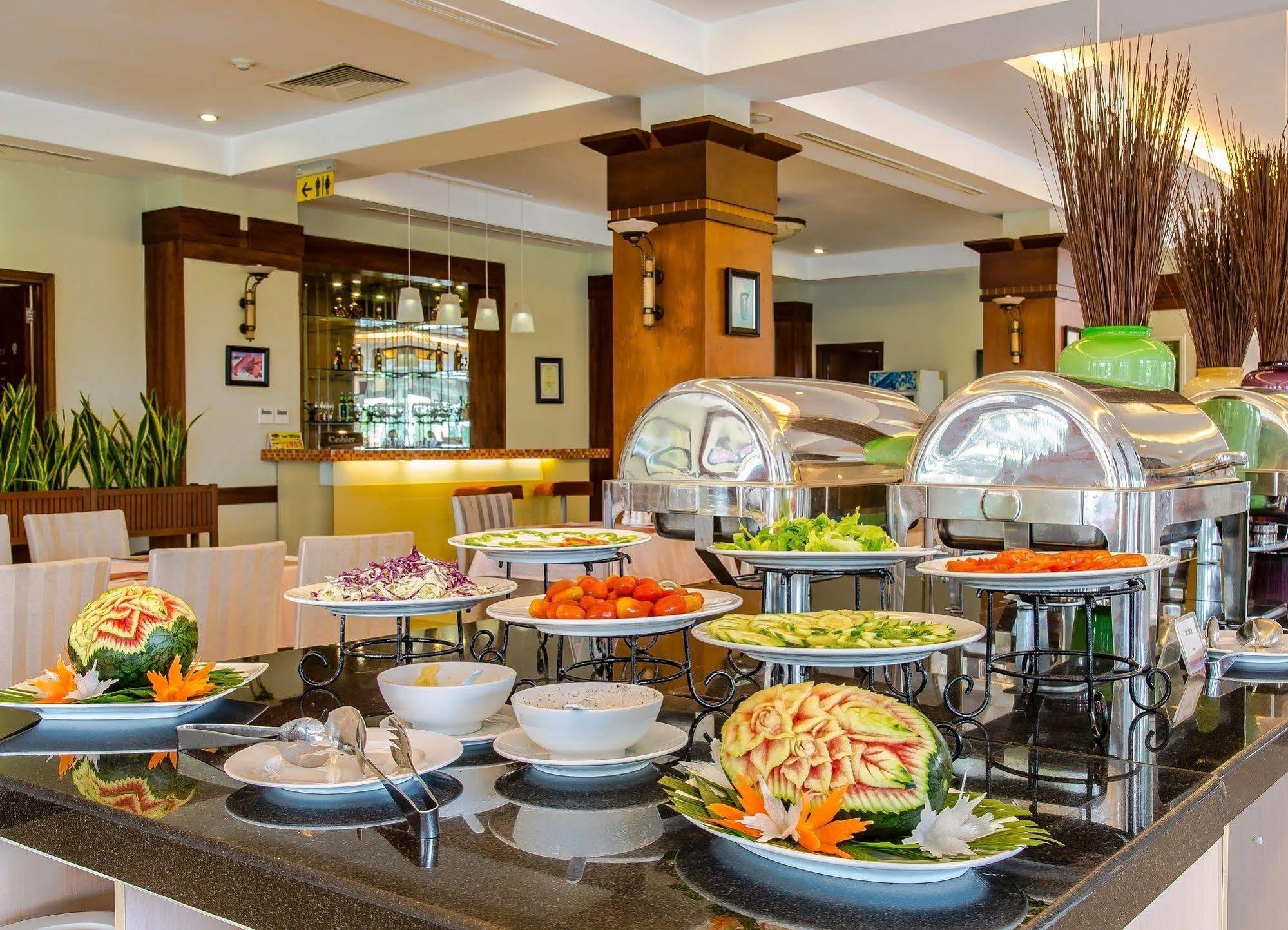 Sai Gon Quang Binh Hotel Dong Hoi Zewnętrze zdjęcie